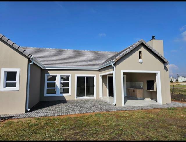 3 BEDROOM HOUSE FOR SALE IN RIVERSPRAY LIFESTYLE ESTATE